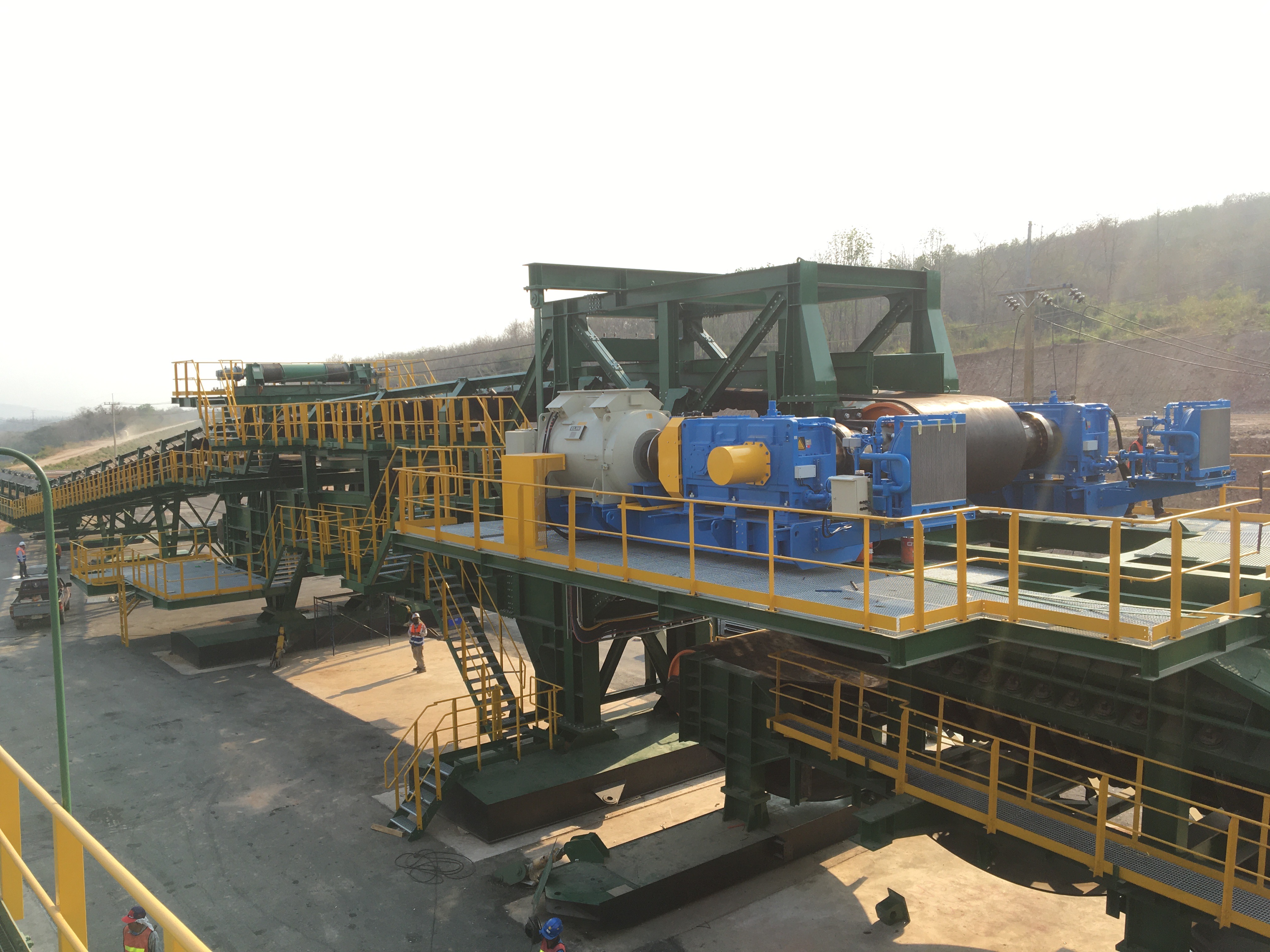 สายพานลำเลียง โรงไฟฟ้าแม่เมาะ