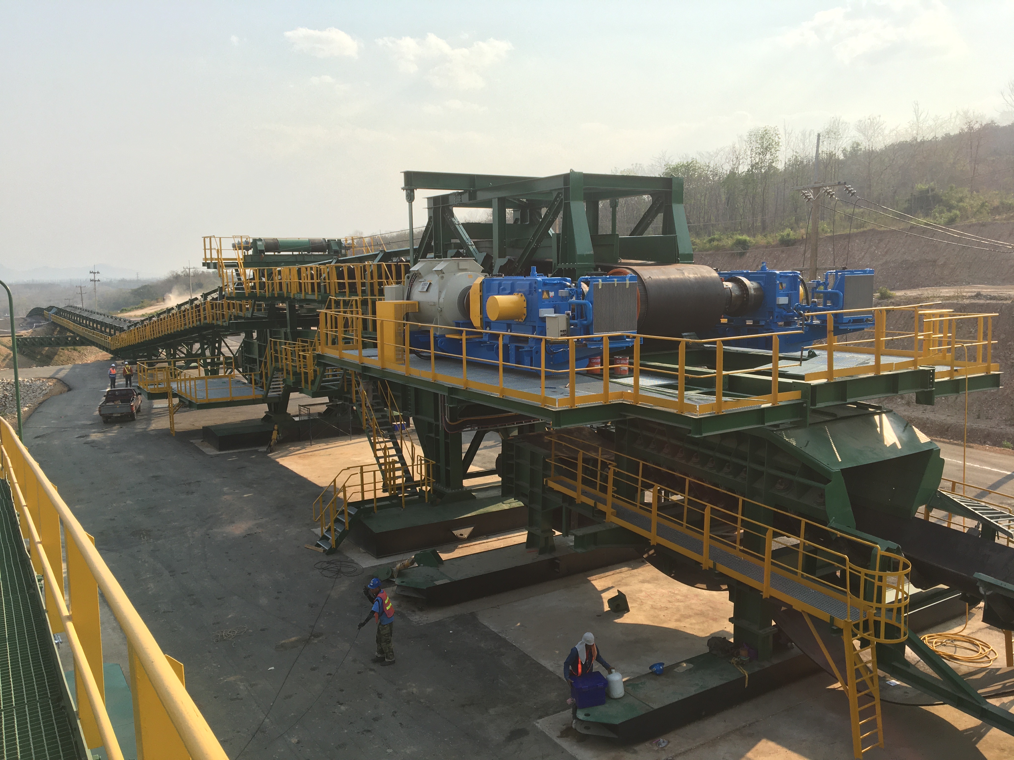 สายพานลำเลียง โรงไฟฟ้าแม่เมาะ