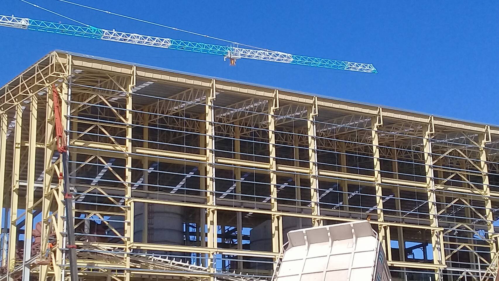 โรงน้ำตาลทราย มิตรผล จ.อำนาจเจริญ