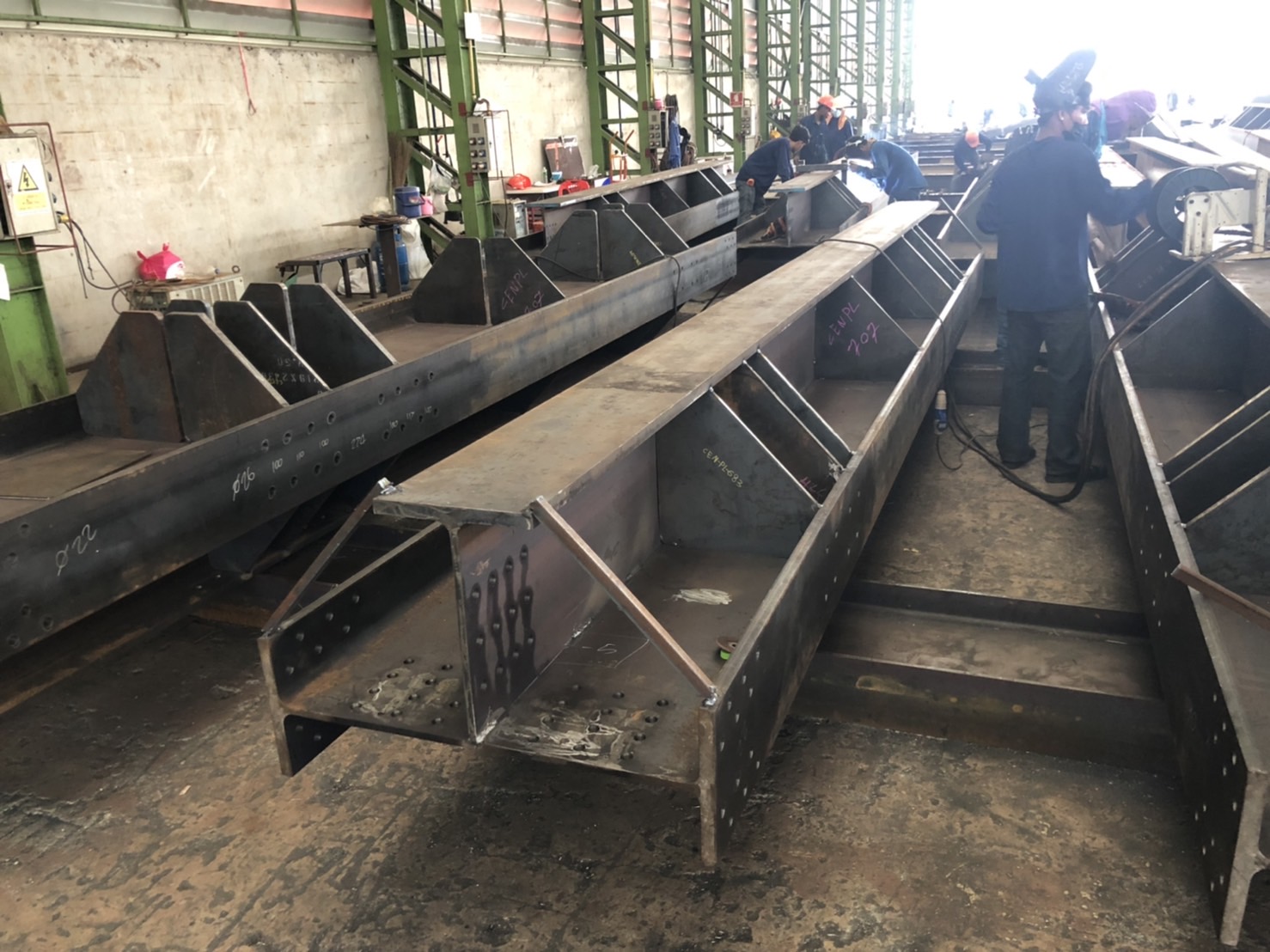 โครงสร้างอาคารผลิตอาหารสัตว์